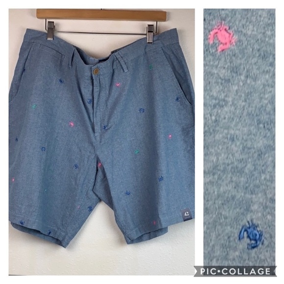 Charleston Threads “crab” chambray Bermuda shorts - Picture 1 of 9
